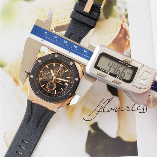 AP Royal Oak Rose Gold Black Rubber - Hình 2