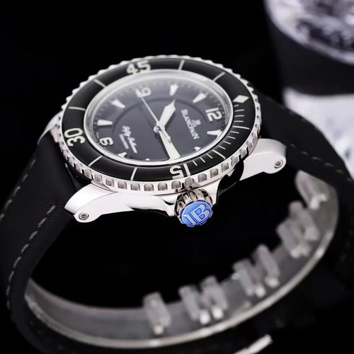 dive Blancpain Fifty Fathoms Black Dial - Hình 2