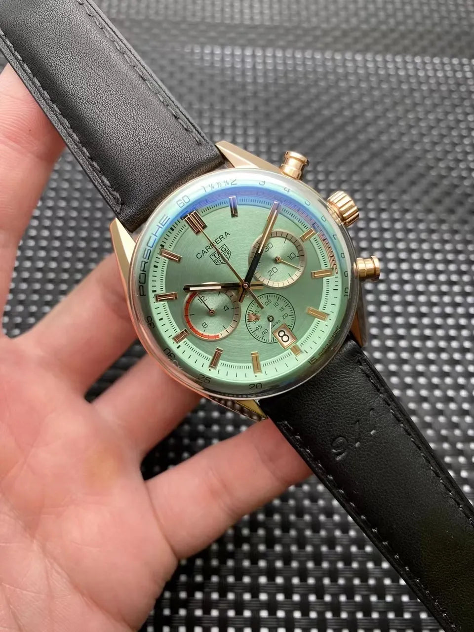carrera porsche TAG Heuer Green Dial - Hình 3